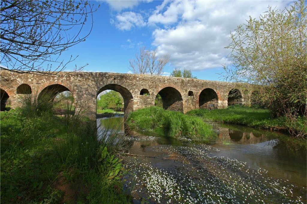 Bridge in Cuba (PT) Source: Visit Cuba Alentejo (www.visitcubaalentejo.pt).